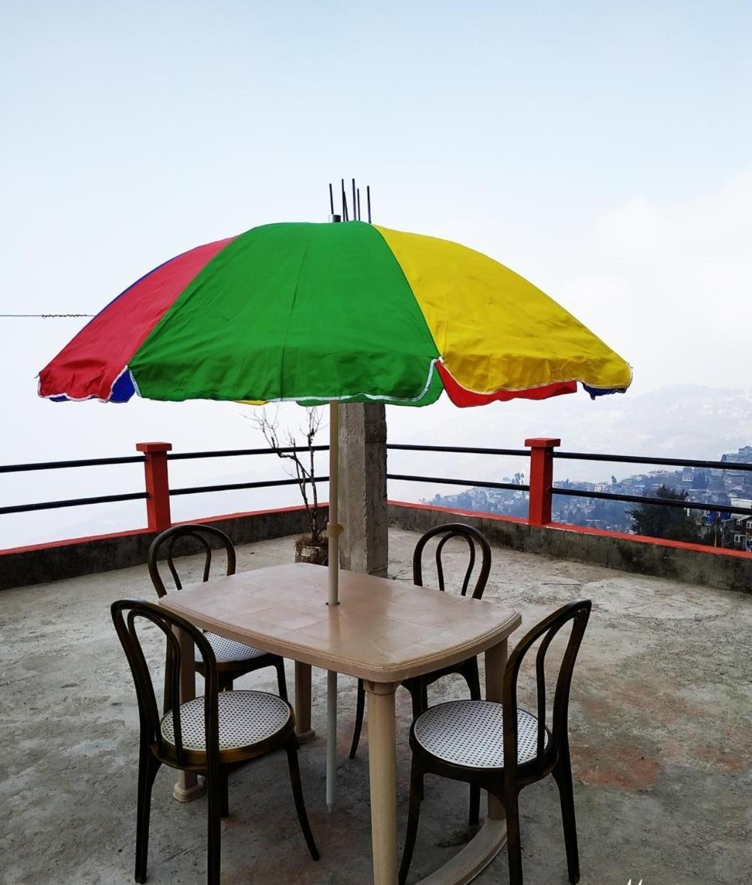 Rambler'S Nesting Homestay Darjeeling  Buitenkant foto